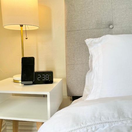 The Warhola Bloomfield By Luxe Pgh Apartment Pittsburgh Luaran gambar