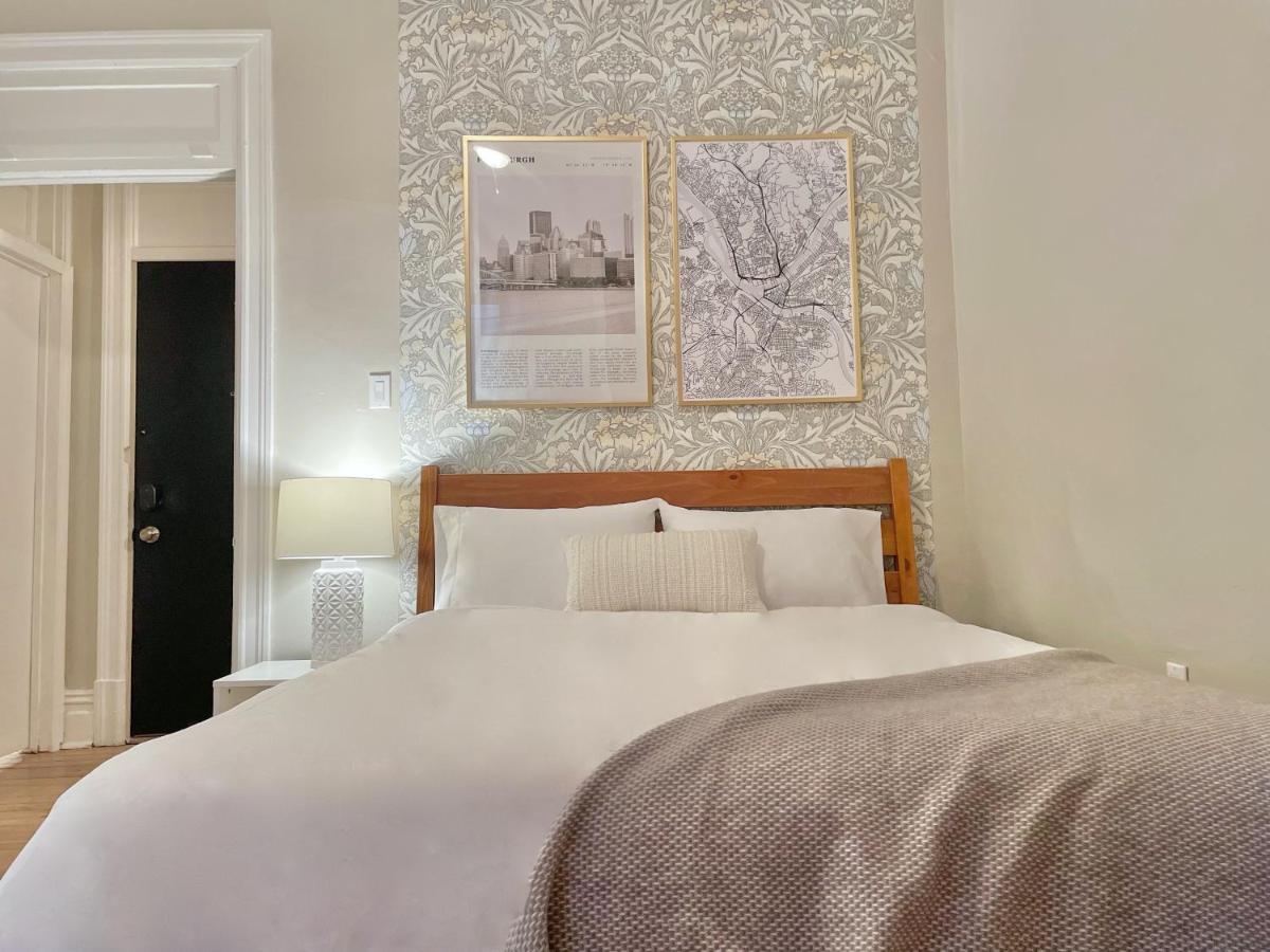 The Warhola Bloomfield By Luxe Pgh Apartment Pittsburgh Luaran gambar
